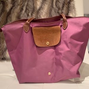 Large pink longchamp bag